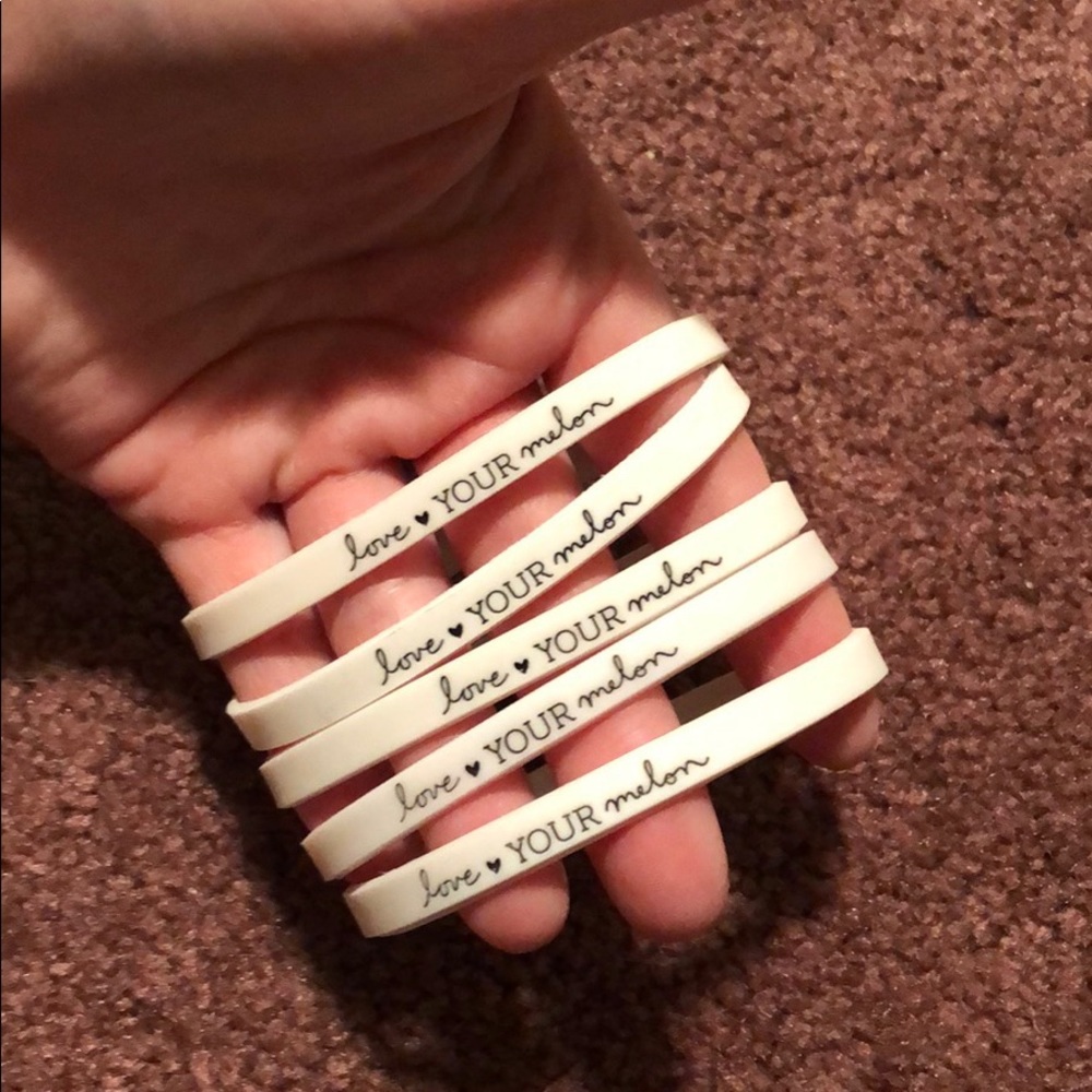Love your melon bracelets (5)